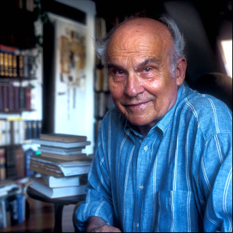 Murió Kapuscinski, el periodista que  contó la historia desde la gente común