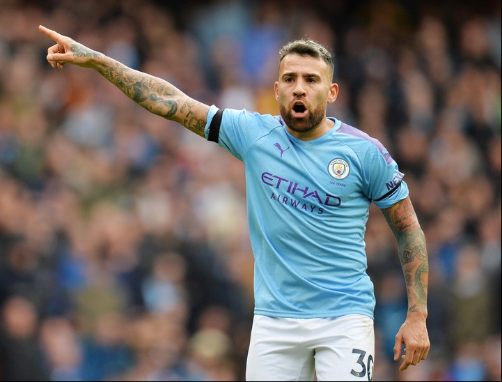 Otamendi fue titular tras varios partidos en el banco. (Foto: EFE/Peter Powell).