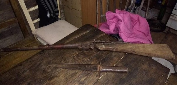 Un adolescente con restricción perimetral capturó a su ex novia y la mantuvo tres días secuestrada