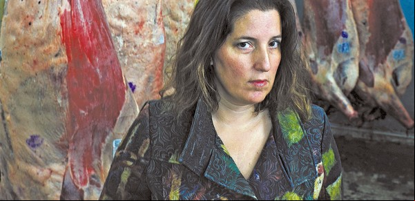 Por qué una novela de canibalismo argentino da la vuelta al mundo