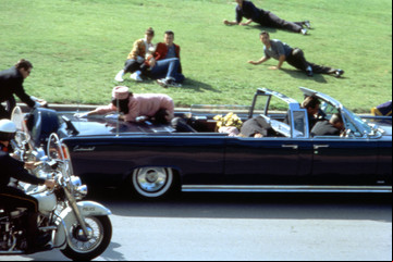 El asesinato de Kennedy y el misterioso traje rosa de Jackie que no podrá ser visto hasta 2103