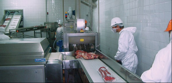 Dos de los principales países exportadores de carne vacuna tuvieron cifras récord de crecimiento, mientras que Argentina retrocedió