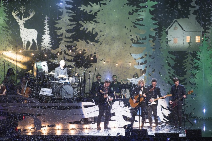 On Stage, con los mejor de la música internacional.