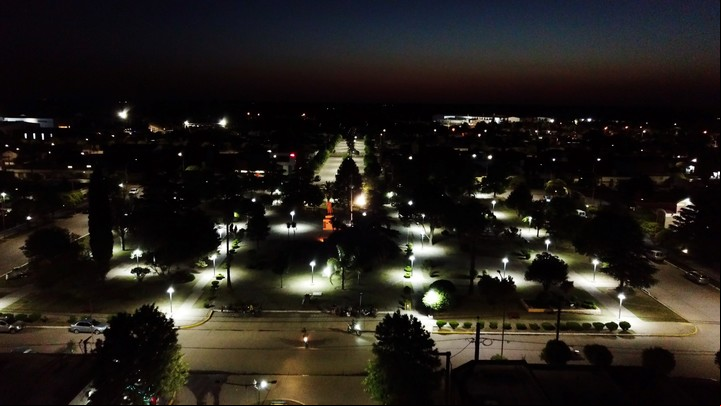 Mientras casi todo el país estaba a oscuras, en Ticino hubo luz. Foto: Gabriel Pecot