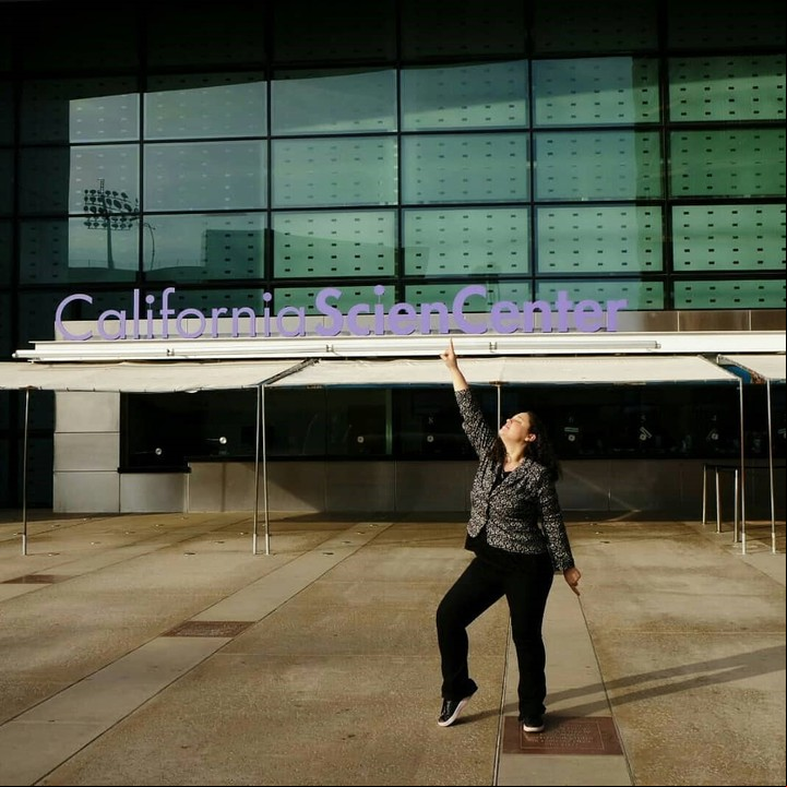 Valeria Edelsztein, conocida como "ValeArvejita", es investigadora y divulgadora científica. Foto: Instagram Valeria Edelsztein.