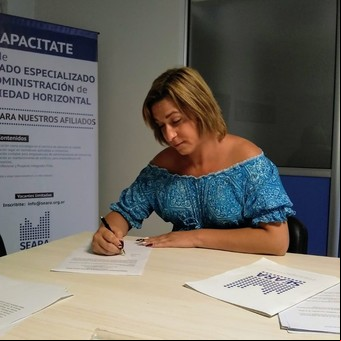 Tiene 40 años y es la primera mujer trans que negociará una paritaria nacional