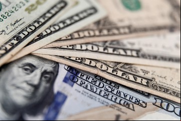 El dólar blue cerró a $ 260 y el Banco Central vendió casi US$ 100 millones por las mayores compras de dólar ahorro