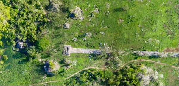 La enorme autopista de 100 kilómetros de largo que construyó una reina maya