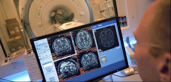 Qué tipo de enfermedades se detectan con una resonancia magnética