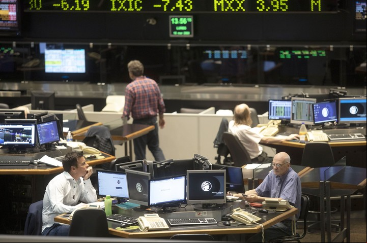 Existen distintos instrumentos atractivos para empezar a invertir en la Bolsa de Comercio. Foto: Archivo Clarín