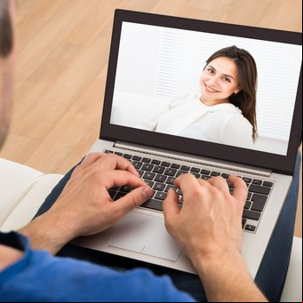 Cuarentena a la distancia: cómo evolucionar y "actualizar" la pareja