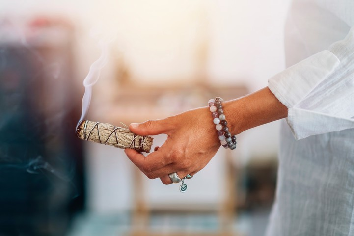 Sahumados y energía. Foto: Shutterstock.