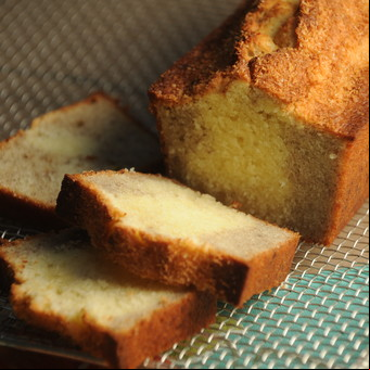 Budín marmolado de coco y banana