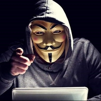 Anonymous atacó a Colombia: publicaron datos personales de políticos del partido de Iván Duque
