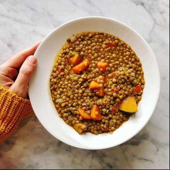 Guiso de lentejas vegano