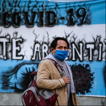 Coronavirus en Argentina: los expertos no saben cuándo llegará el pico, hay diferentes pronósticos y se habla del regreso a la fase 1