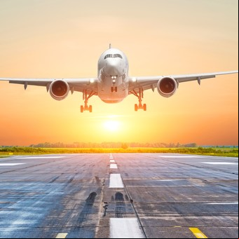 Volar gratis con millas: cuáles son hoy los programas top y cómo aprovecharlos