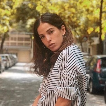 Cande Molfese: la actriz que se hizo conocida en "Violetta" y ahora sorprende como conductora
