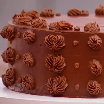 Torta vertical de pionono de Bake Off