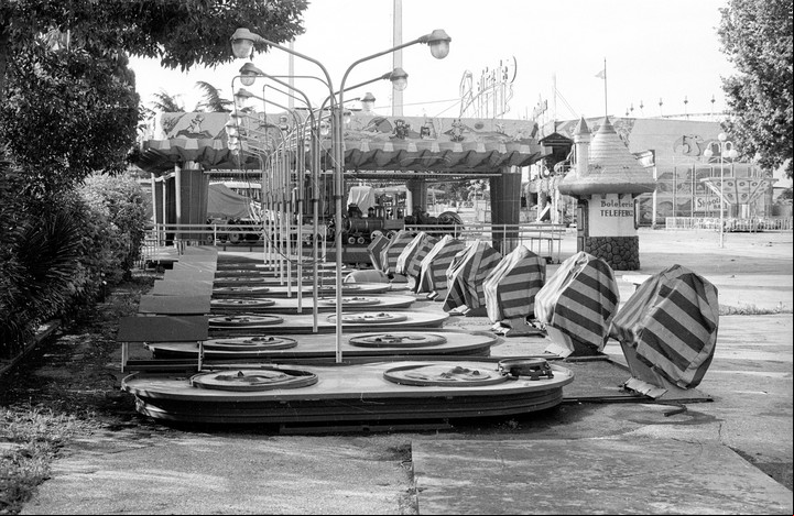 El desmantelamiento del Italpark, en octubre de 1991. Foto: Néstor Sieira
