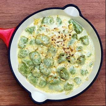 Ñoquis soufflé de espinacas
