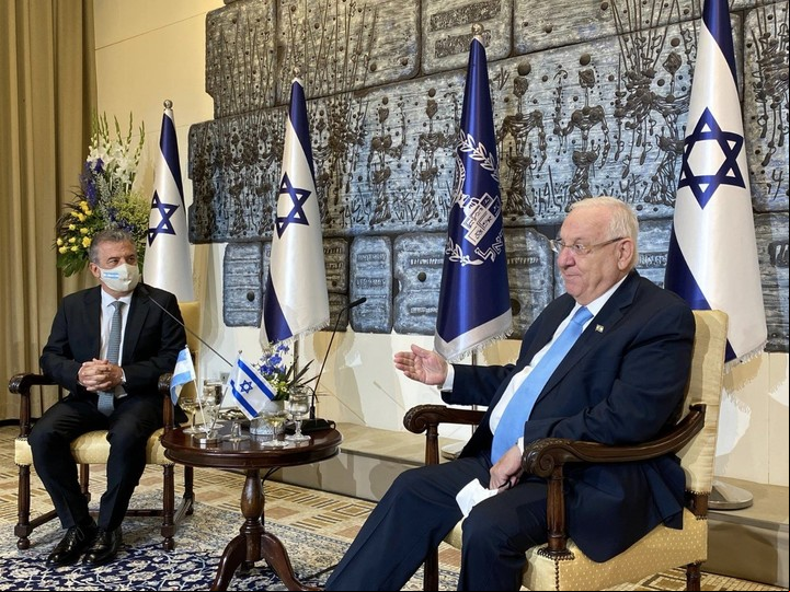 En 2020 el presidente de Israel, Reuven Rivlin recibió las cartas credenciales de Sergio Urribarri, como embajador de la Argentina. Foto archivo Clarín