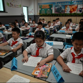 China eliminó los exámenes a niños de 6 y 7 años para aliviar la presión educativa