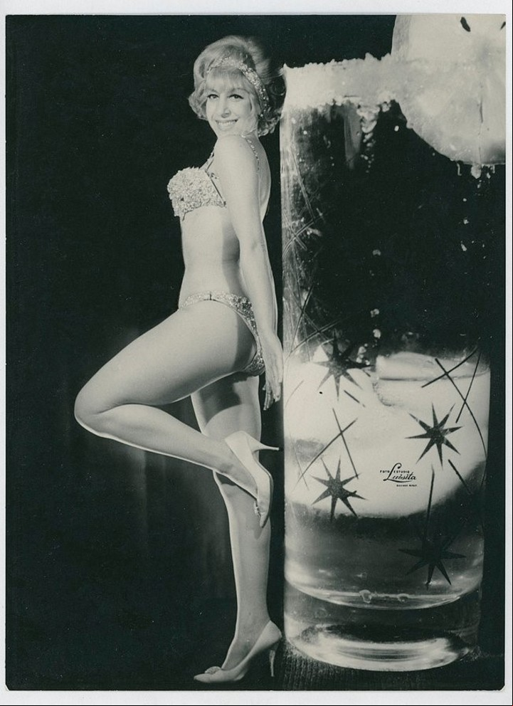 Coctail Juanita Martínez (1963). Gentileza Galería Hache BAphoto.
