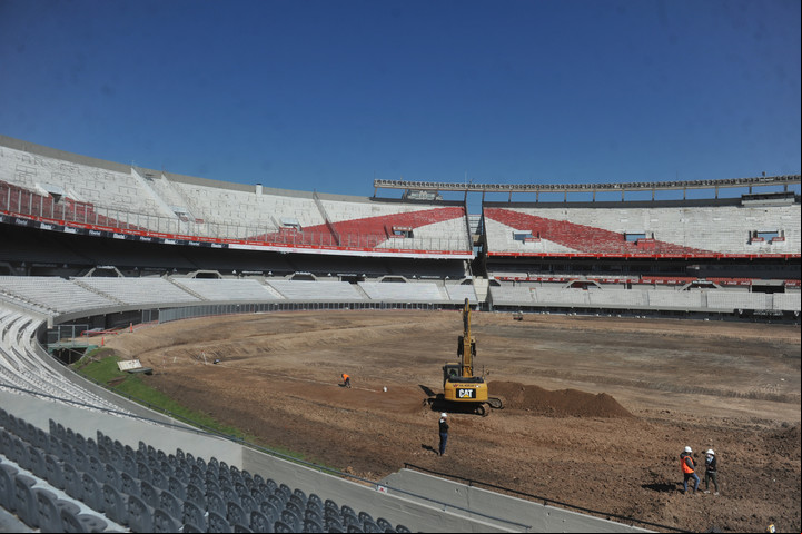El Monumental, mientras tanto, sigue con su plan de obras y estará en condiciones recién para febrero. Foto: Guillermo Rodríguez Adami.