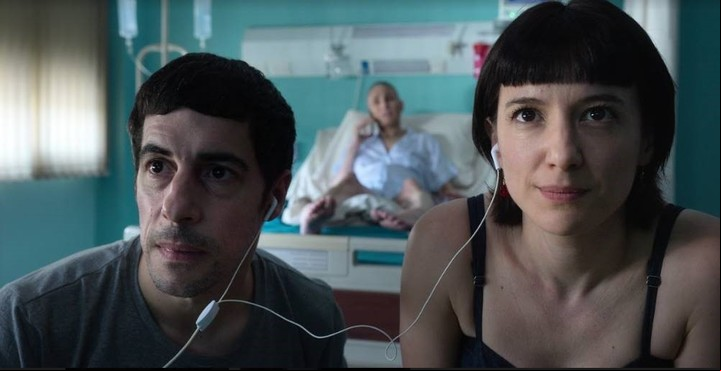 Lamothe y Malena Pichot, en una escena del filme del director de "Historias mínimas". FOTO: NETFLIX