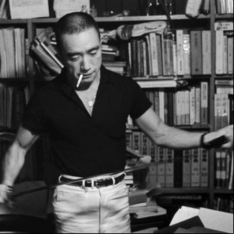 Yukio Mishima, de autor controvertido en Japón a figura emblemática en el mundo