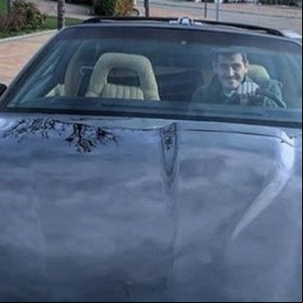 Iker Casillas compró el Auto Fantástico de la mítica serie y revolucionó las redes