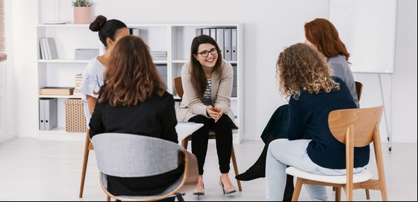 Talleres de gestión de celos para relaciones abiertas y monógamas: ¿Se pueden educar las emociones?