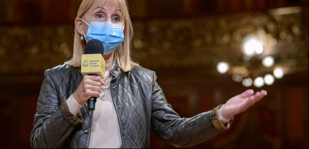 Jorge Telerman reemplaza a María Victoria Alcaraz al frente del Teatro Colón