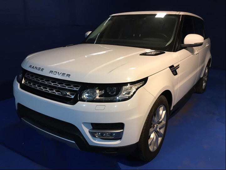La Range Rover fue comprada en 133 mil dólares. Ahora la subastarán de nuevo.