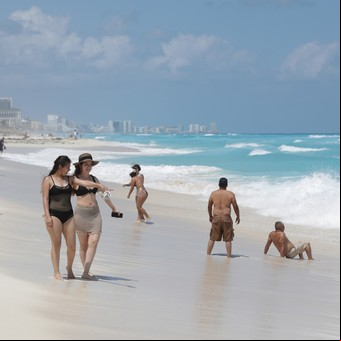 La violencia narco, una amenaza para el turismo en las playas de México