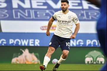 Comenzaron los sondeos por Sergio Agüero y su futuro seguiría en la Premier League