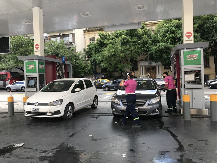 En Axion hay promociones vigentes todos los días. Foto Germán García Adrasti.