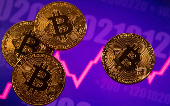 las criptomonedas son muy arriesgadas debido a su alta volatilidad. Foto: Reuters