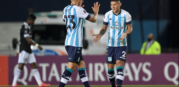 La última aparición de Racing se nacionaliza para jugar en la Selección de Paraguay