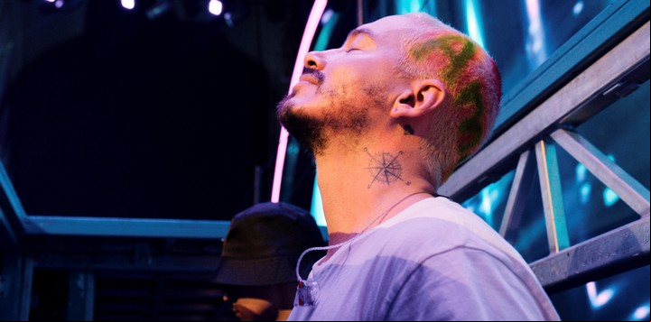 J Balvin en su documental para Amazon Prime, el año pasado.