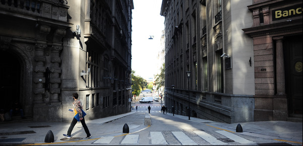 Un parque lineal desde Diagonal Norte a Plaza San Martín