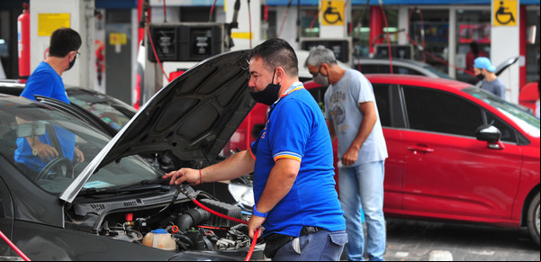 Suba de casi 50 % en el costo de la oblea para los autos con GNC