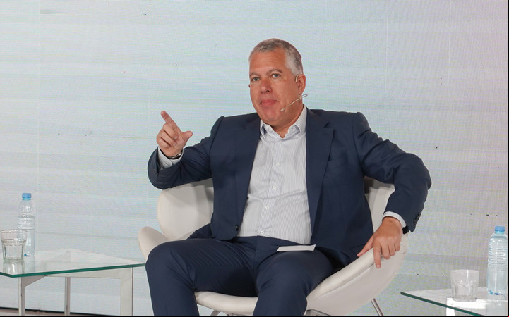 "El trabajo rutinario se puede resolver con teletrabajo, pero la creatividad está seriamente dañada", dijo Kaufman.