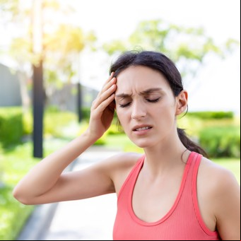 Síncope vasovagal: qué es y cómo puede ayudar el yoga
