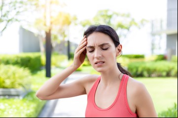 Síncope vasovagal: qué es y cómo puede ayudar el yoga