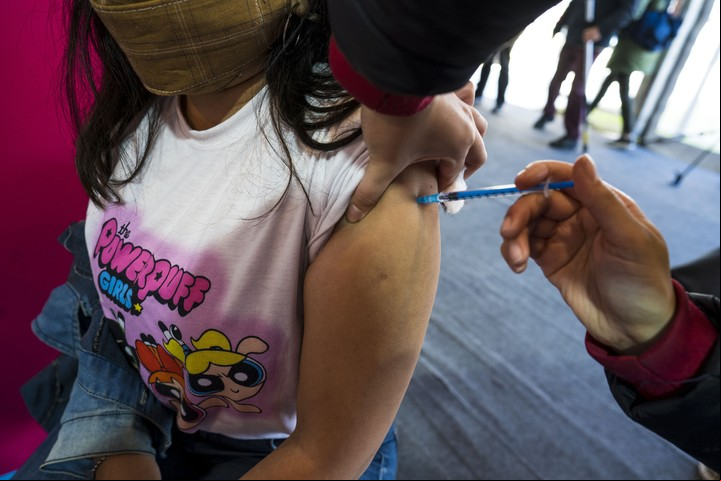 Los investigadores explicaron por qué creen que la cuarentena por el Covid impactó más en las mujeres que en los varones. Foto: Xinhua