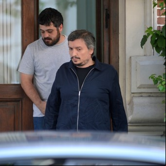 Andrés Larroque acusó a La Cámpora de "extorsionar" a Kicillof y desde el sector de Máximo Kirchner les respondieron que tiene "fantasmas en la cabeza"