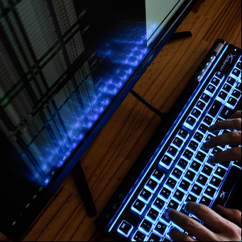 Criptomonedas: ¿cuánto plata se puede ganar con una PC desde el living de casa?