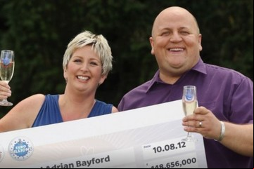 Ganaron 200 millones de dólares en la lotería y su vida se volvió un infierno: la historia del matrimonio Bayford